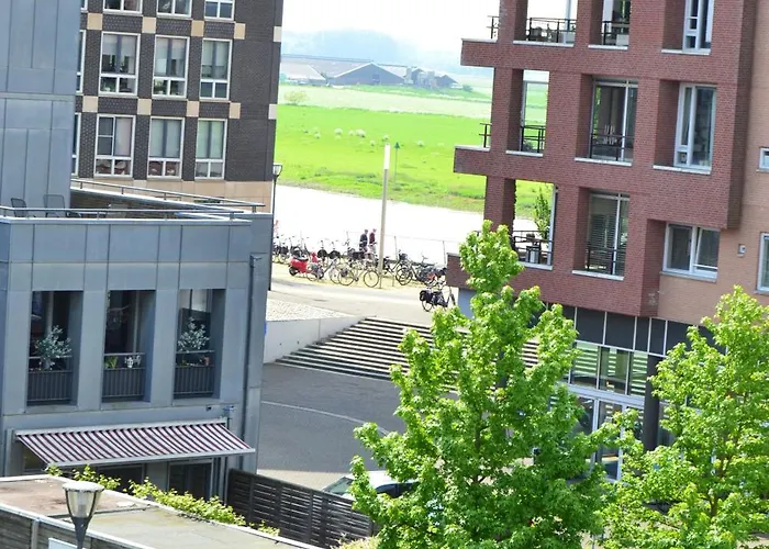 Veerpoort Апартаменты Дусбург